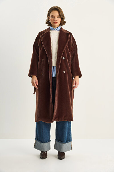 Bianco Lucci Γυναικείο παλτό με μαλακή υφή με διπλό πέτο γιακά, με λεπτομέρεια τσέπης με ζώνη 7021 60283753