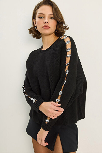 Bianco Lucci Γυναικείο πλεκτό πουλόβερ με λεπτομέρεια αξεσουάρ με λαιμόκοψη 4688 60283737