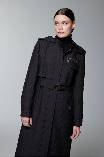 Zühre Hooded Black Topcoat with Zipper and Belt Detail 13993