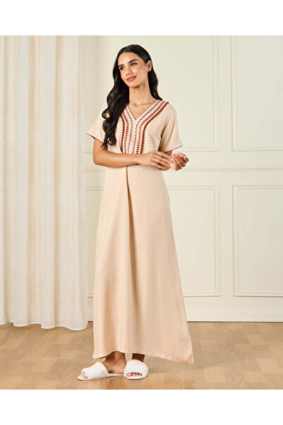 REDTAG قميص نوم نسائي مزين باللون البيج