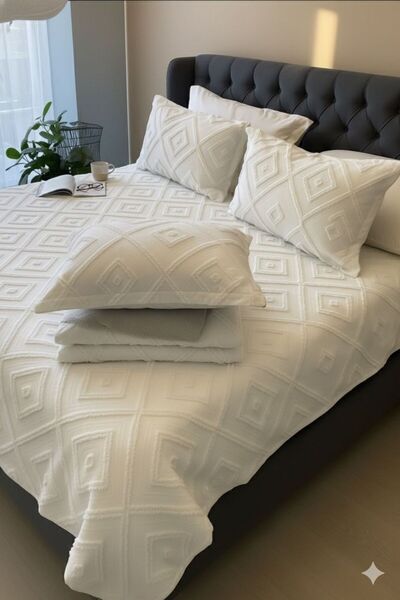 BUGİ HOME COLLECTİON Geometric Nordic Double Bedspread 240 X 250 cm and 2 Pillows Ecru Color Chenille Embroidered