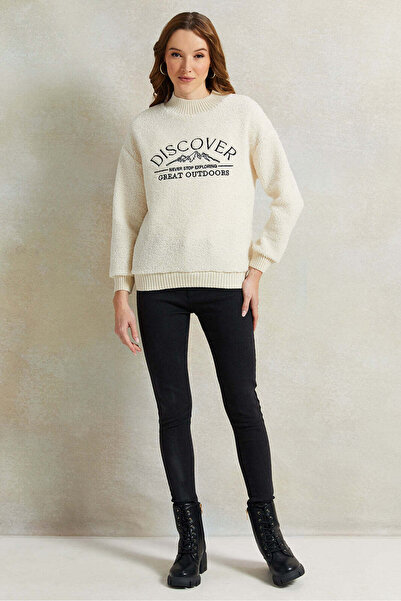 REDTAG Women Cream Fleece Embroidered Sweatshirt