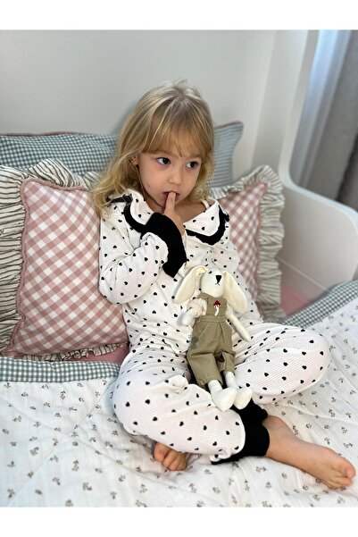 YİGİT BUTİK Heart Patterned Girl's Pajama Set