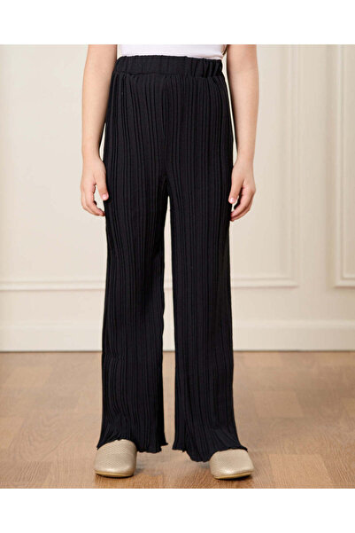 REDTAG Girls Black Crinkle Pants