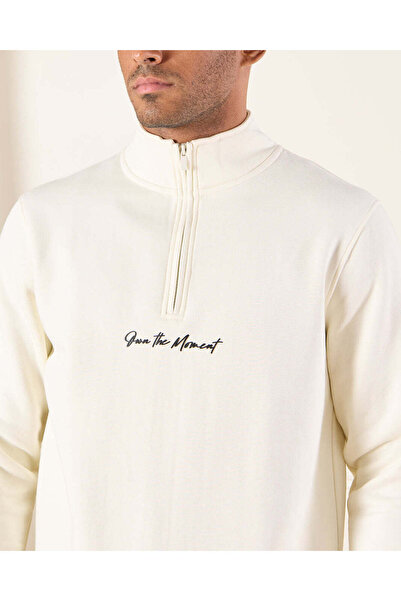 REDTAG Men Ivory Sweatshirt With Logo Print
