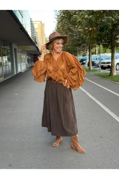 OEM Boho chic blouse with ruffles