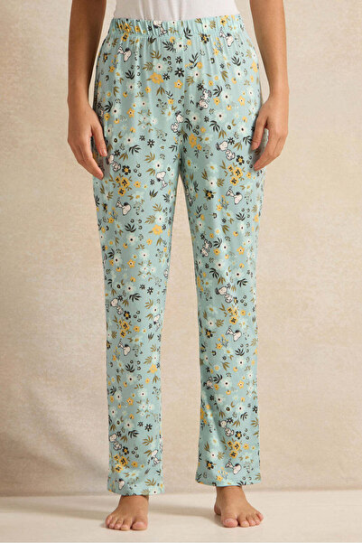 REDTAG Women White And Blue Printed Pyjama Set (2 Piece)