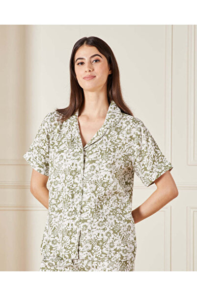 REDTAG Women Green Collared Pyjama Set (2 Piece)