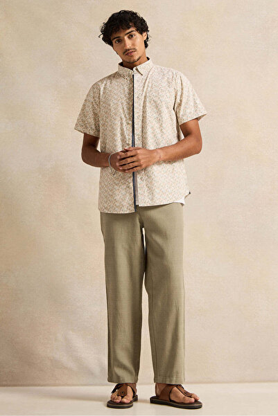 REDTAG Men Mint Solid Trousers