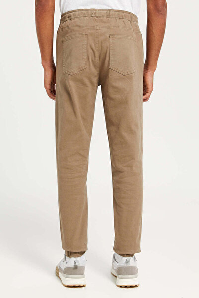 REDTAG Men Beige Slim Fit Pull On Trousers