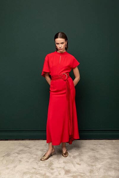 KAMEYA KEMER DETAYLI UZUN ELBİSE 26W40841