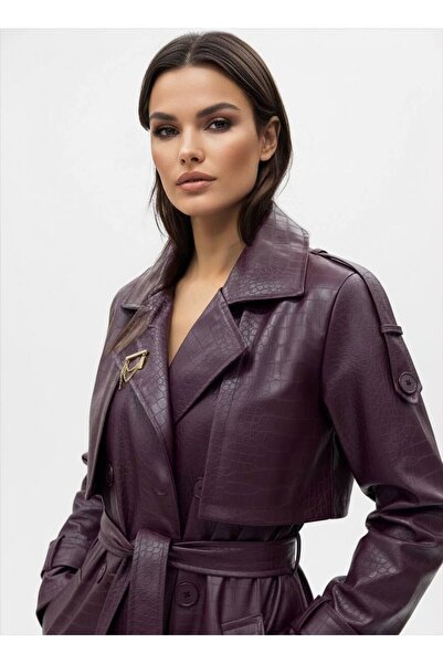 Siseniorita Elegant Women's Trench Coat Made of Eco-Leather, Croco Texture, Waist Belt