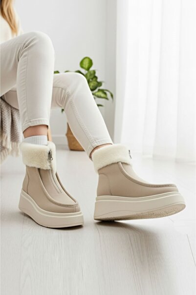 LETAO Women's Beige Suede Thick Soled Fur Detailed Zippered Boots