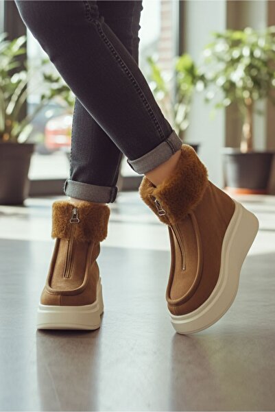 LETAO Γυναικείες μπότες με φερμουάρ με λεπτομέρεια από γούνα με χοντρή σόλα από καπνιστό καστόρι