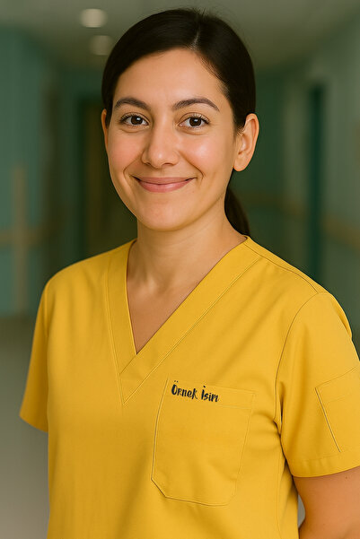 mirach Kişiye Özel İsim Yazılı Hediyelik Doktor Hemşire Scrubs Tekniker Medikal Forma Cerrahi Tek Üst