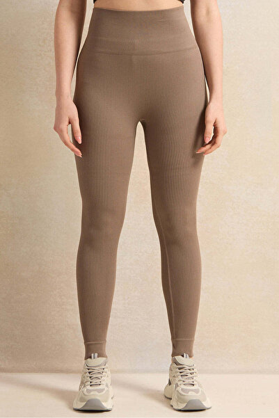 REDTAG Women Brown Ribbed Seamless Leggings