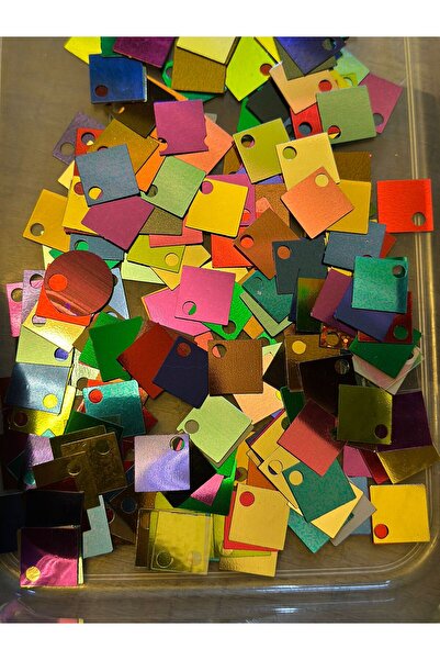 Gönülden Tasarım 30 GR 2 CM ЦВЕТЕН КВАДРАТЕН ПЕРФОРИРАН ЛАЗЕРНО ИЗРЕЗАН ЧАНТА...