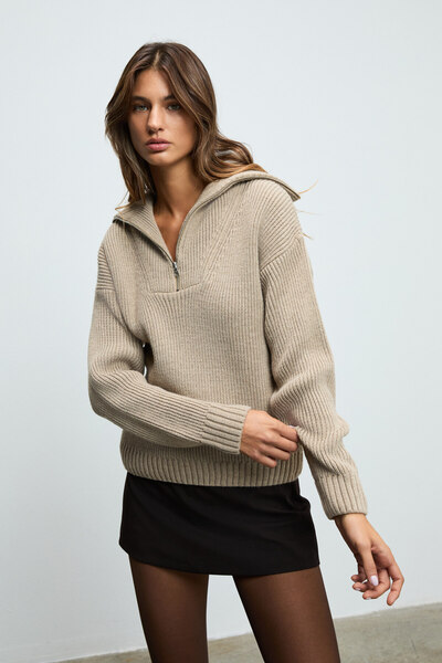 GRIMELANGE Audaz Women's Zippered Mock Neck Pack Long Sleeve Relaxed Fit Knitwear Beige Sweater