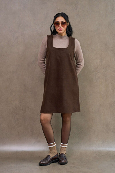 KÜÇÜĞÜM BUTİK Bitter Brown Color Square Neck Short Cashmere Dress