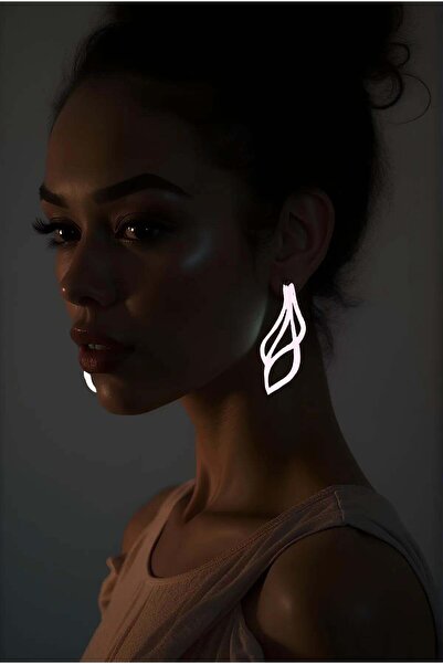 soonaksesuar White Reflective Dangle Earrings, Stylish Laser Cut Earrings - Apbj001