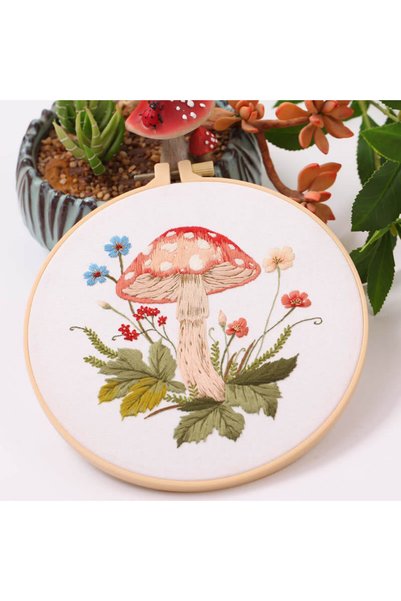NO BRAND مجموعة مواد التطريز الجديدة من Mushroom
