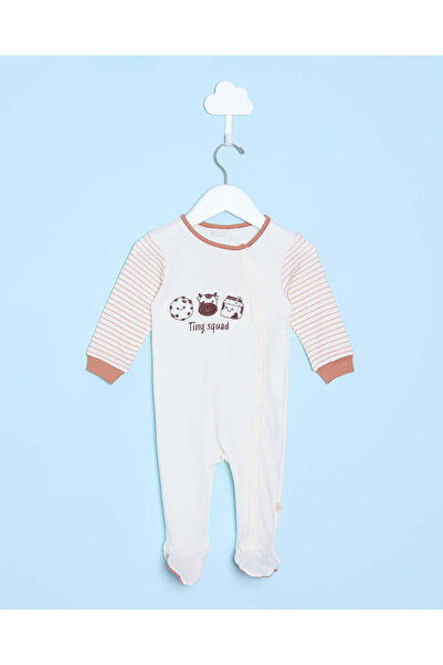 REDTAG بدلة نوم للأولاد مطبوعة بطبعة فرقة صغيرة باللون البيج