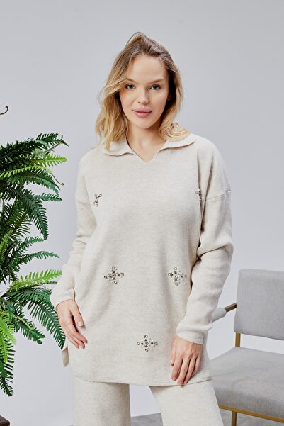 Jinx Wear Fashion Collared Pearl Detail Comfortable Fit O Oversized Sweater Pants 2-Piece Knitwear Set