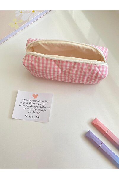 1çokşey Pembe Pötikare Kapitone Kalemlik – Astar­lı, Puf Puf Yumuşacık, Geniş Hacimli 1. Sınıf Kalite