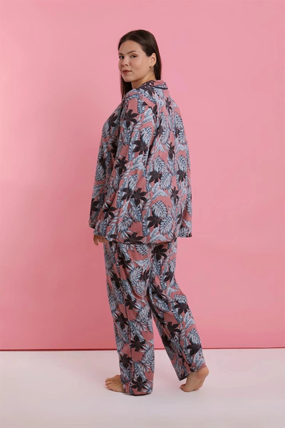 alfa expres Clothing Women's Plus Size Salmon Leaf Pattern Buttoned Pajama Set