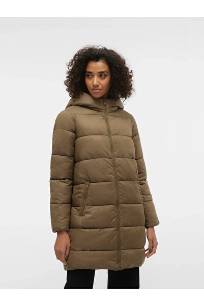 Vero Moda Astoria – Long Quilted Jacket with Hooded