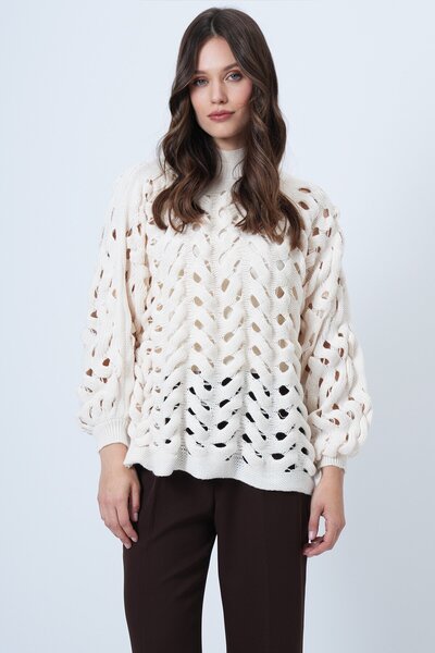 VAGGON Women's Ecru Crew Neck Lace-Like Knit Knitwear Sweater Vs01460