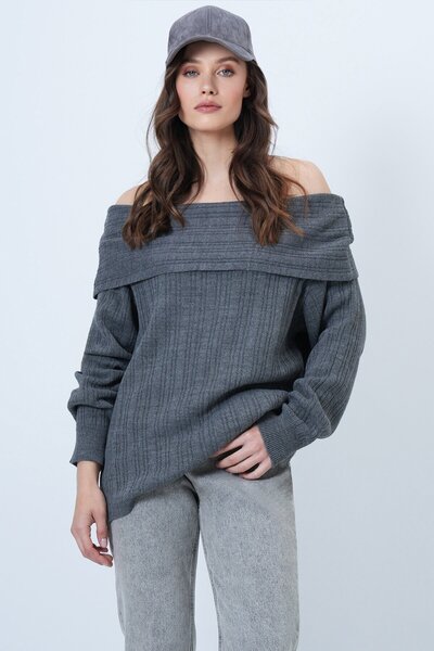 VAGGON Madonna collar Corded Fabric sweater