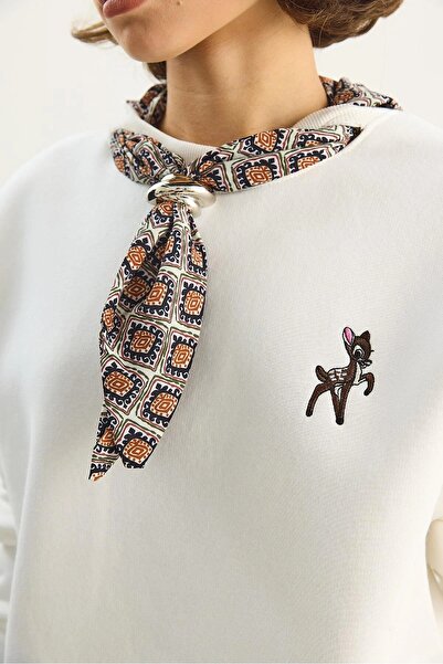 HARMONY GLOBAL Bambi pentru femei, cu broderie, cu guler detaliat, cu eșarfă, alb, cu trei fire, Sh cu căptușeală din fleece Sweat tricou – Textura moale 2020