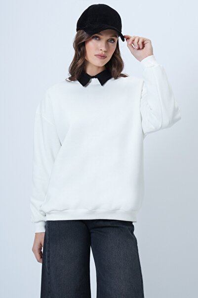 VAGGON Women's White Crew Neck 3 Thread O Oversized Basic Sweatshirt Vs01488