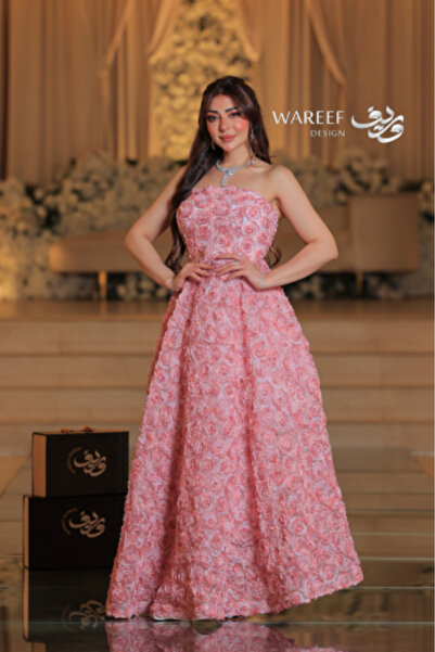 WAREEF FASHION فستان وردي مزين بالورود الانيقة
