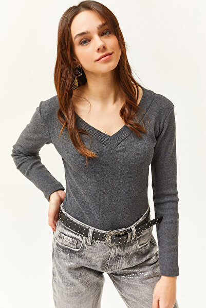 Olalook Kadın Antrasit Kalın Bantlı V Yaka Şardonlu Esnek Bluz BLZ-19003160