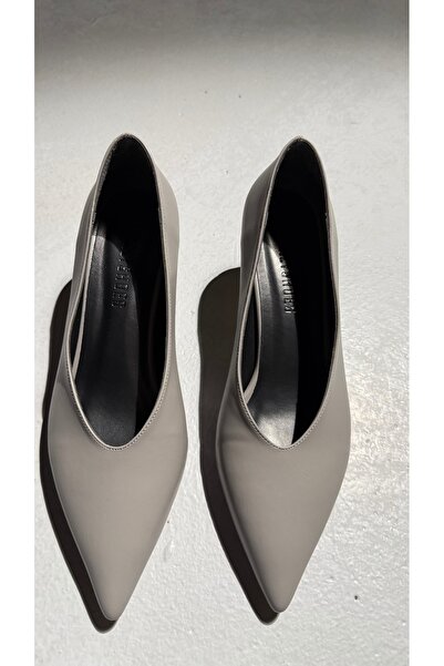 Eataly Shoes Gray Basic Low Heel Women's Shoes