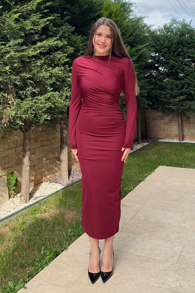 Sorridi Bisiklet Yaka Uzun Kollu Drapeli Dalgıç Kumaş Arkası Yırtmaçlı Uzun Elbise