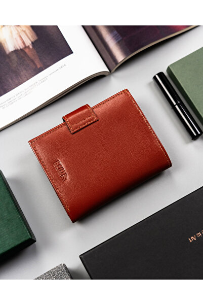 Other Medium-sized women's leather wallet - Peterson