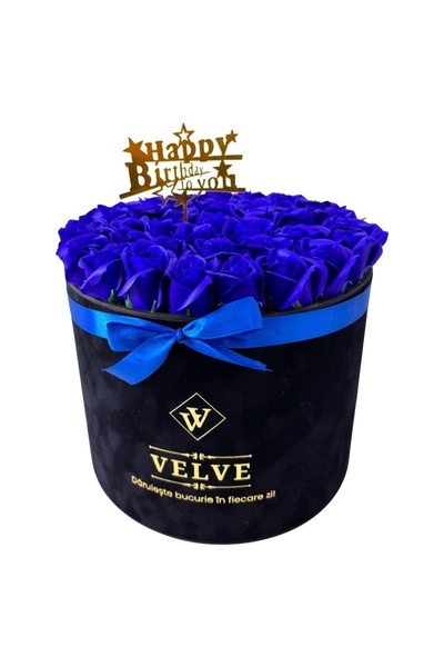 velve Aranjament Floral Majestic Blue,trandafiri din sapun,cutie neagra de catifea,mesaj "Happy Birthday"