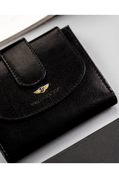 Other Medium-sized women's leather wallet - Peterson