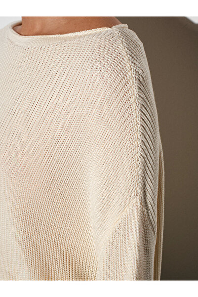 Dilvin 10804 Boat Neck Draped Knit Sweater-Cream