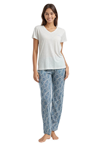 Soweto Women's V-Neck Short Sleeve 2-Piece Loungewear Set – Stylish and Comfortable Regular Fit