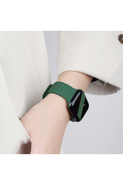 ceptego Apple Watch Compatible Series 1/2/3/4/5/6/Se/7/8/9 S10-11 and 38-40-41mm Silicone Band with Two Magnets