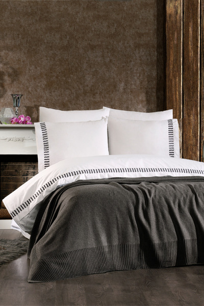Serebien Home Collection Imperra 100% Cotton, 7-Piece Premium Double Duvet Cover Set with Knitted Blanket and Embroidery