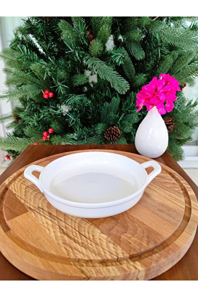 Madame Coco Petit Concept Round Plate with Handle - 1 Piece