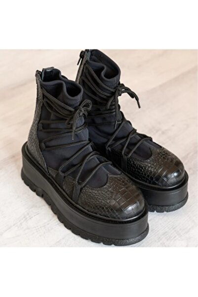 exclusives.ro Women's boots - Moon - Croco Black - natural leather with black croco print - high sole - comfortable