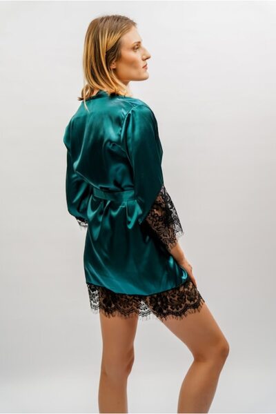 Trendyup Satin robe with delicate lace details, long sleeves and V-neck, size S, Turquoise