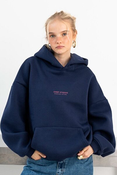 The Champ Clothing Γυναικείο φούτερ oversized με κουκούλα CHMP STUDIOS Navy Blue – με κουκούλα , 3 Thread Fleece, με τσέπη καγκουρό
