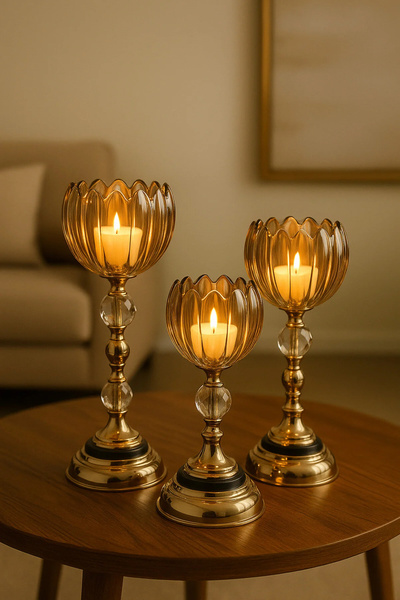 GenelTedarik Gold Detaylı Kristal Detaylı Lotus Desenli Cam Şamdan 3’lü Set Salon Yemek Masası Dekor Mumluk